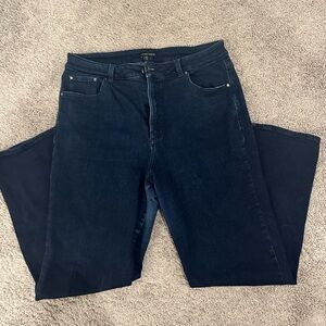 Universal Standard Donna High Rise Curve Jean in Indigo